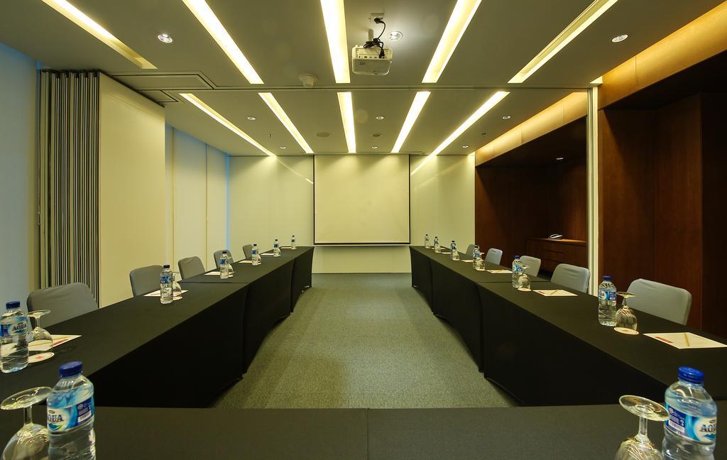 Ra Premiere Simatupang Appartement Jakarta Buitenkant foto