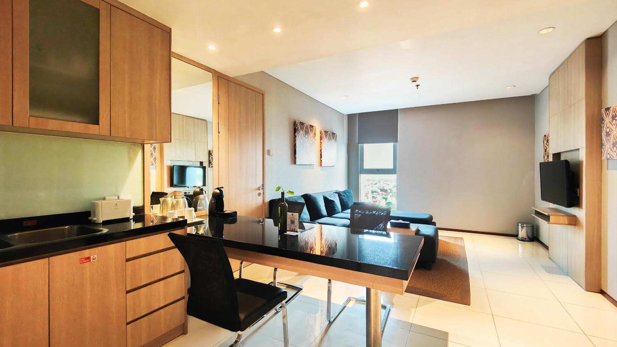 Ra Premiere Simatupang Appartement Jakarta Buitenkant foto